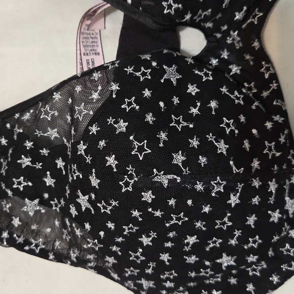 Victoria's Secret Black and White Star Halter Top - Picture 3 of 4